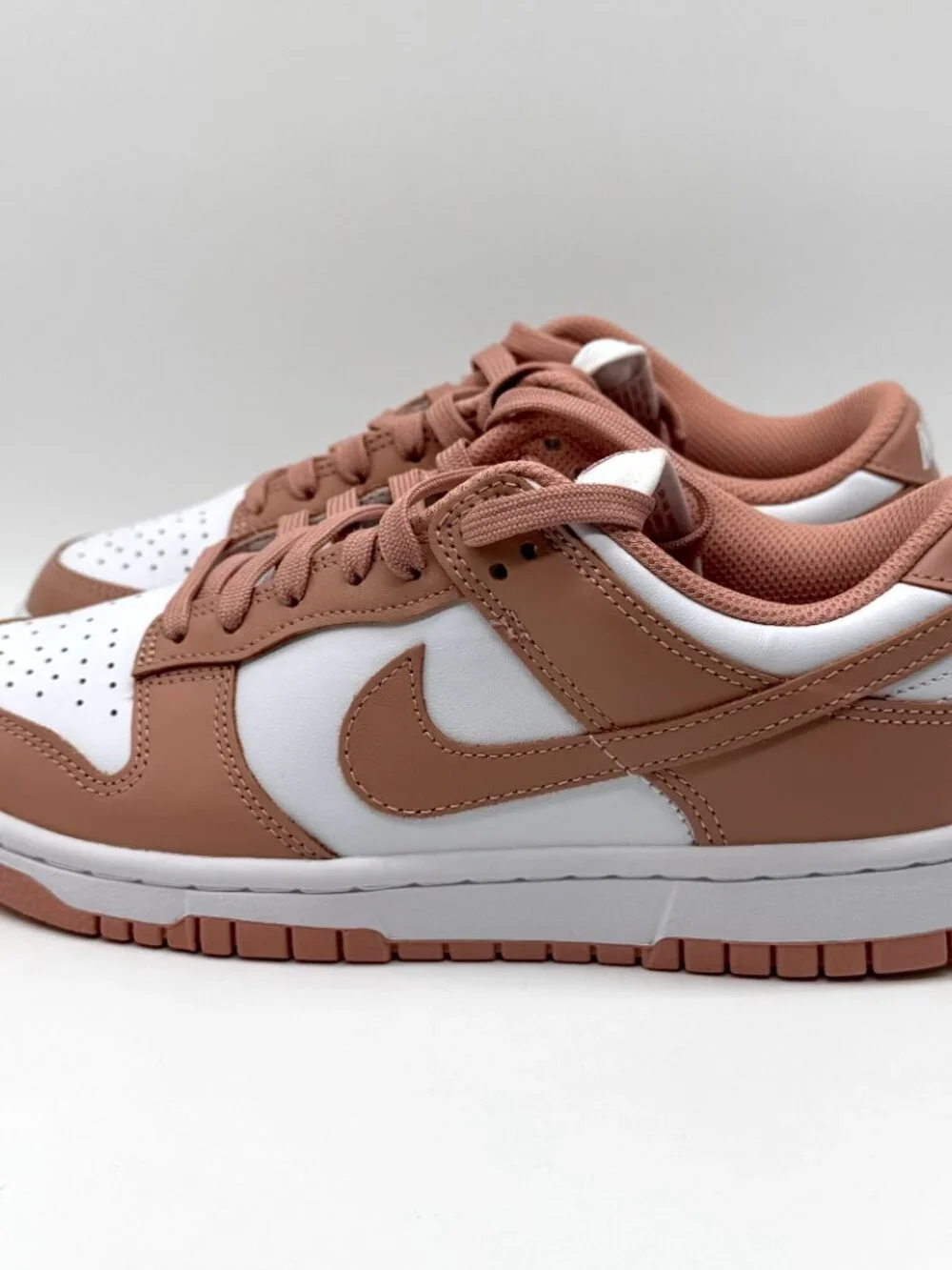 Nike Womens Dunk Low White Rose Whisper Shoes Sz 7.5 New w/o Box DD1503-118 - Picture 3 of 9